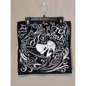 Disney Parks Alice In Wonderland Mad Tea Party Cloth Napkins Set Of 2